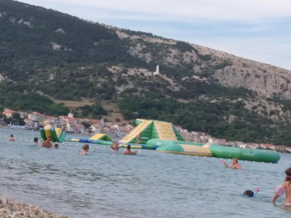 Apartmani Baska S Pogledom Na More מראה חיצוני תמונה